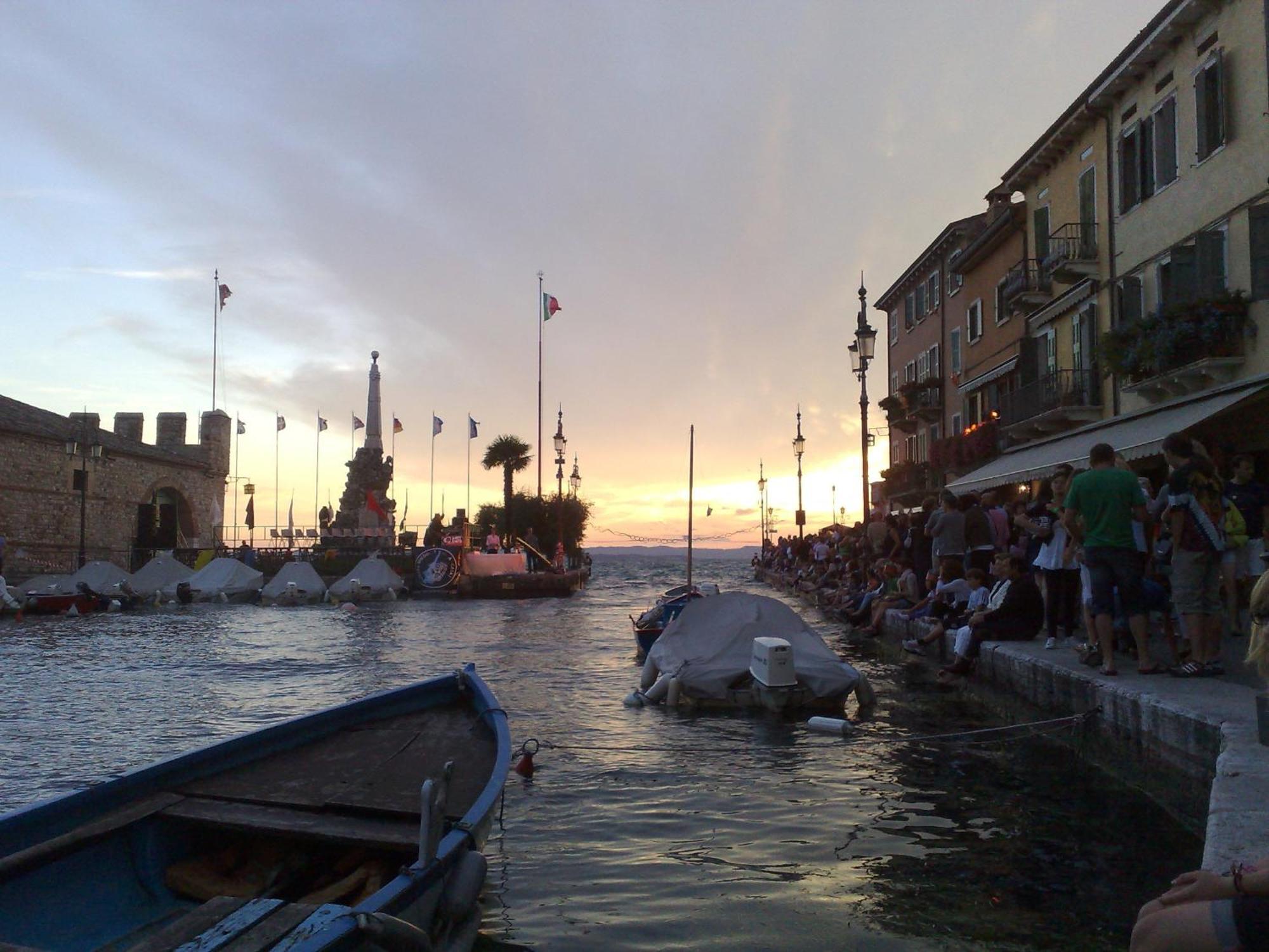 Hotel Le Mura Lazise Buitenkant foto